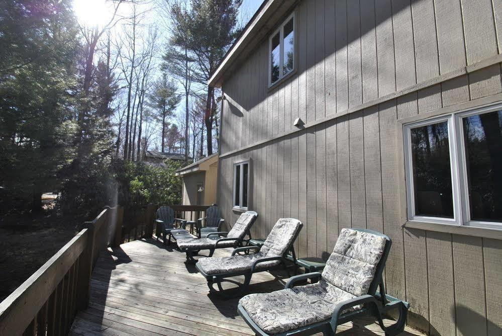 De Reunion Home Lake Harmony Bagian luar foto